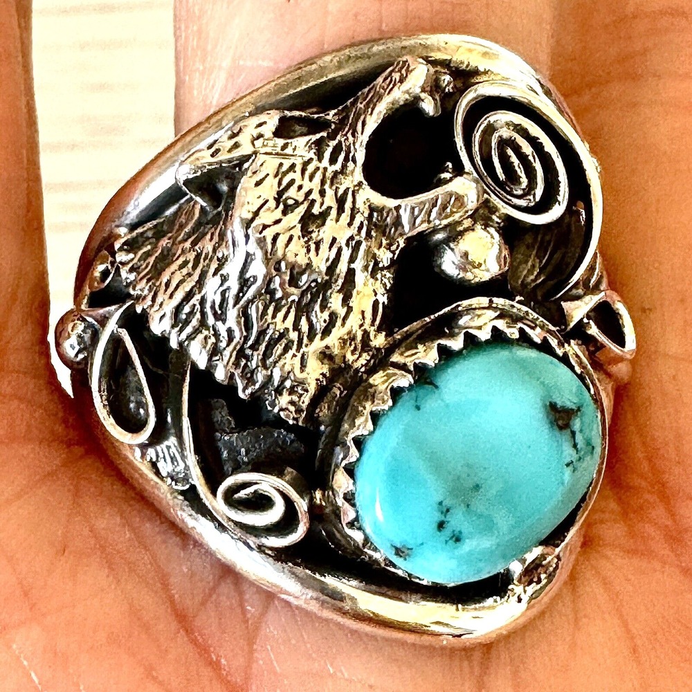 Navajo Wolf Turquoise Mensā Ring Sz 13 Sterling Signed Saunders Howling Nugget